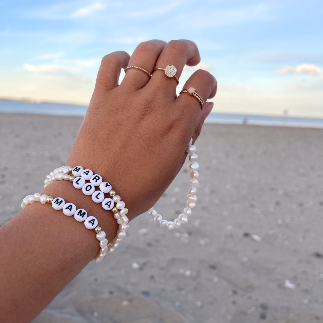 The Pearl Bracelet – Names For Good